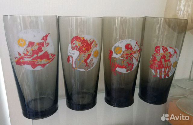 Стаканы, бокалы, фужеры