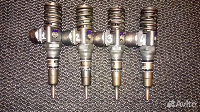 03G130073B(BX) форсунки VW Touran 2.0TDI 2003 г.в