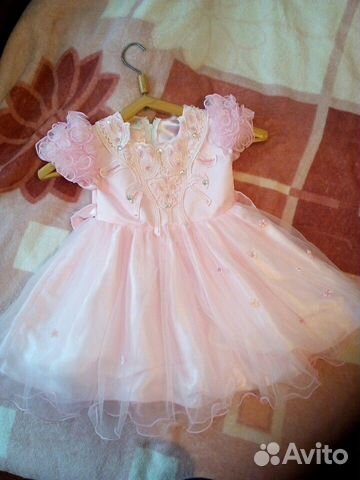 Пышное нарядное платье