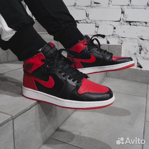 Кроссовки Air Jordan 1