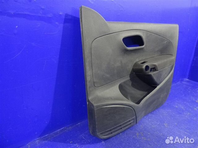 Обшивка двери передняя правая Volkswagen Polo 5