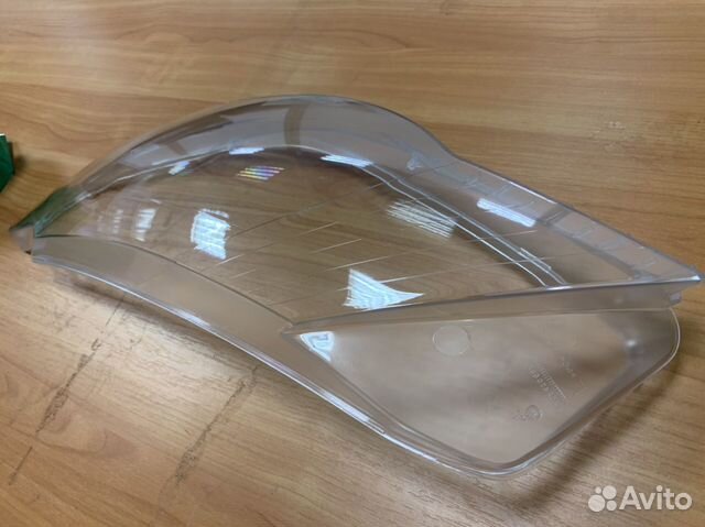 Стекло фары Volkswagen Passat CC (2008-2012) левое Стекло фары Volkswagen Passat CC (2008-2012) левое