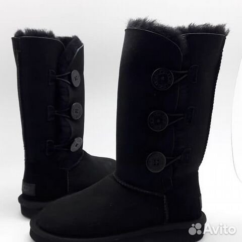 ugg bailey button 38