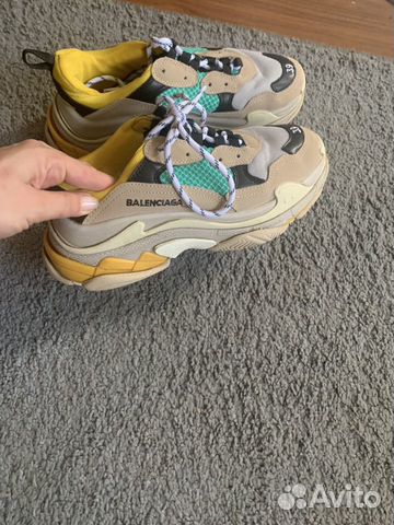 Balenciaga triple S Кроссовки 39 размер Balenciaga triple S Кроссовки 39 размер