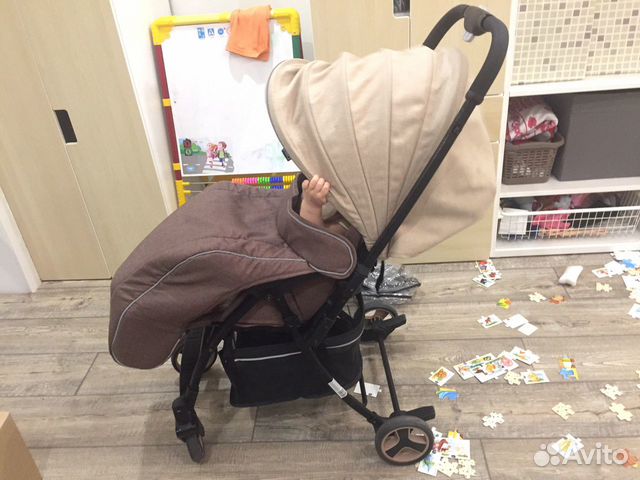 Коляска прогулочная Коляска прогулочная