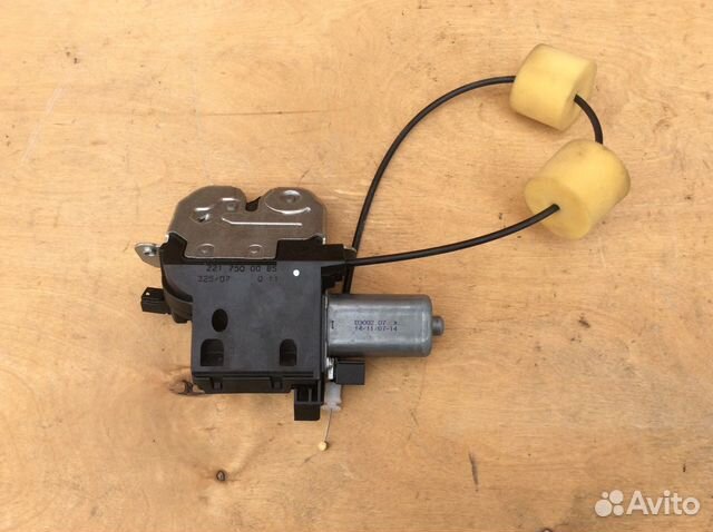 Замок багажника Mercedes W221 w216 S CL 221