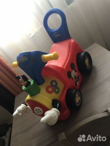 Каталка-толокар «Поезд с Микки Маусом» Kiddieland Каталка-толокар «Поезд с Микки Маусом» Kiddieland