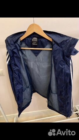 Ветровка новая Adidas оригинал Ветровка новая Adidas оригинал