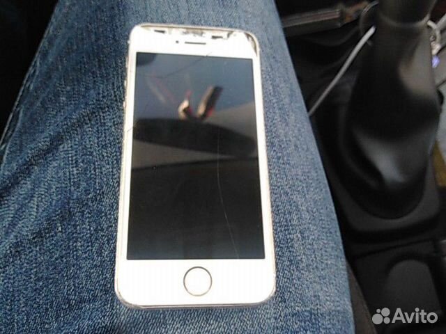 Телефон iPhone 5s 16g Телефон iPhone 5s 16g