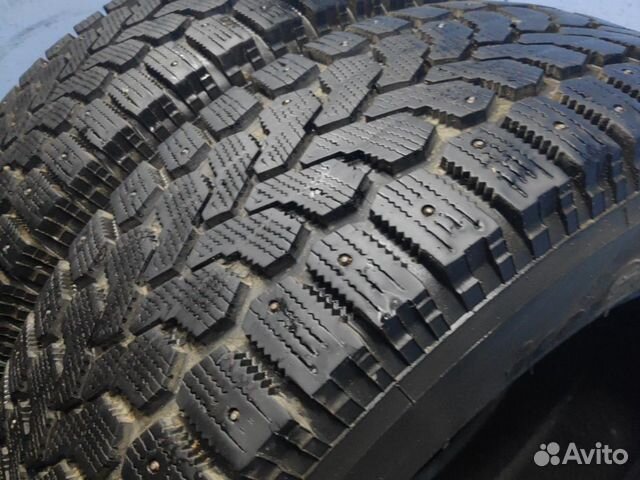 2 шины 225 65 R17 Yokohama ICE Guard