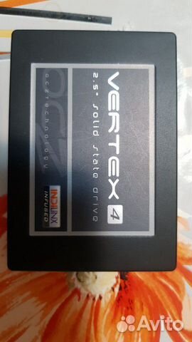 SSD OCZ Vertex 4 128 Гб VTX4-25SAT3-128G SSD OCZ Vertex 4 128 Гб VTX4-25SAT3-128G