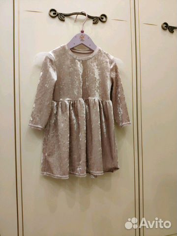 Новое Платье бархатное для девочки Новое Платье бархатное для девочки