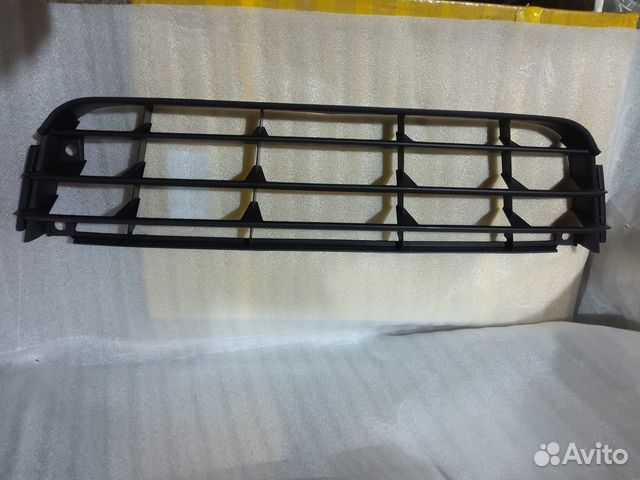 Решётка переднего бампера VW touran 2006-2010г