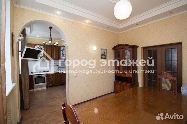 5-к квартира, 100 м², 4/4 эт.