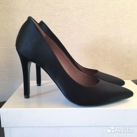 Туфли лодочки Gianmarco Lorenzi р.38 новые Италия Туфли лодочки Gianmarco Lorenzi р.38 новые Италия