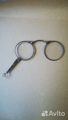 Лорнет антикварный Лорнет антикварный