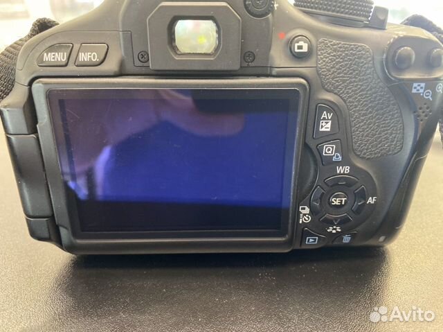 Зеркальный фотоаппарат