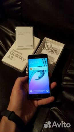 SAMSUNG Galaxy A3 (2016) 16Gb Gold SAMSUNG Galaxy A3 (2016) 16Gb Gold