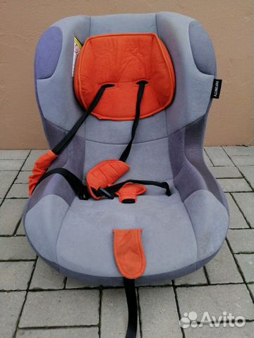 Детское автомобильное кресло