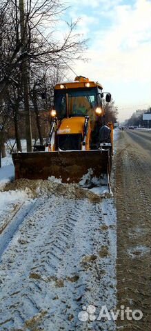 Экскаватор-погрузчик JCB 3в1