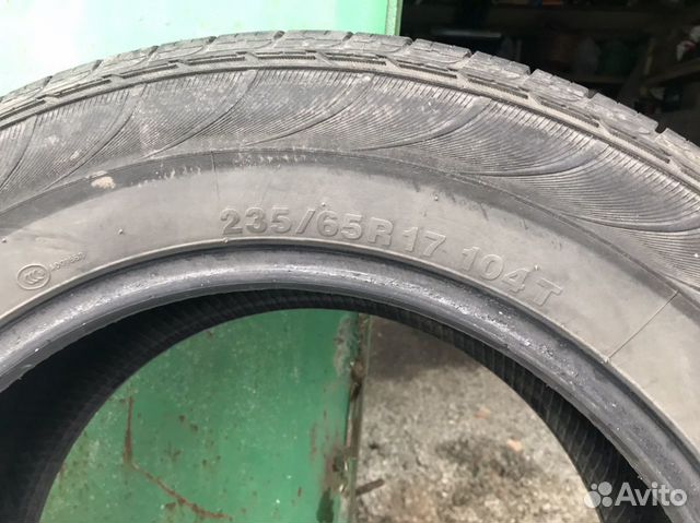 Шины б/у лето r17