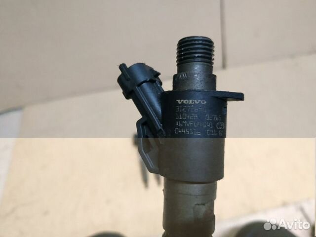 Вольво XC60 XC70 топливная форсунка D5244T17 T12 Вольво XC60 XC70 топливная форсунка D5244T17 T12