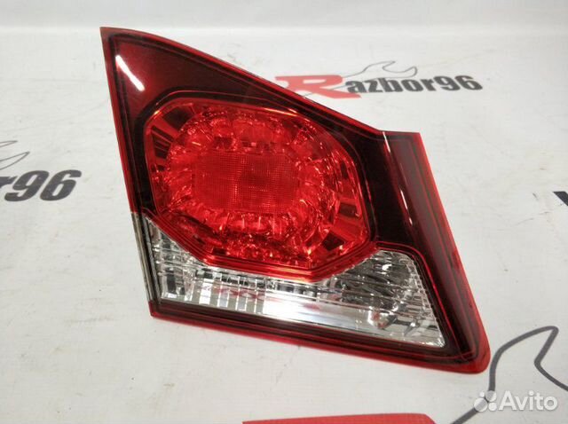 Фонарь в крышку багажника задний левый Honda Civic Фонарь в крышку багажника задний левый Honda Civic