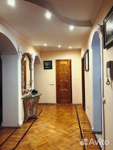 3-к квартира, 120 м², 2/5 эт.