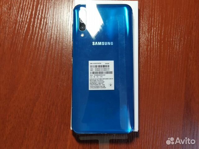 SAMSUNG Galaxy A50