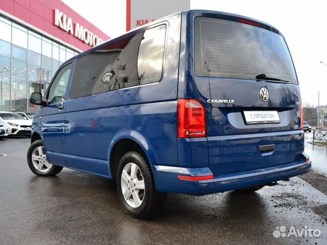 Volkswagen Caravelle 2.0 AMT, 2018, 74 319 км