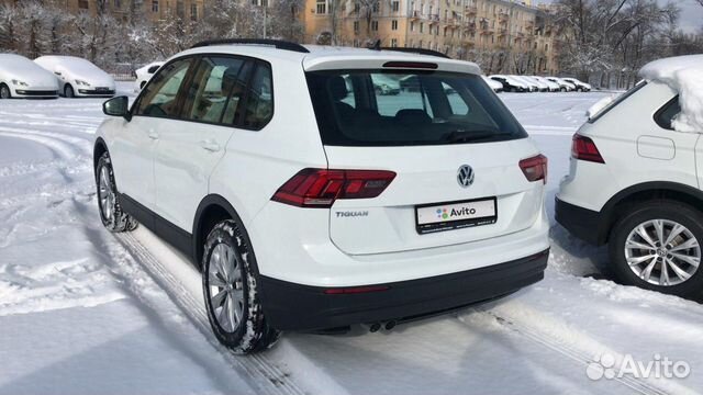 Volkswagen Tiguan 1.4 МТ, 2020