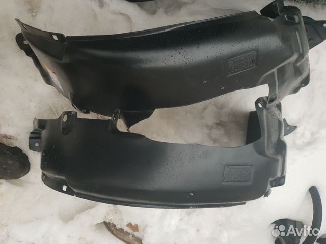 Кио рио 3.авторазбор. подкрылки передние