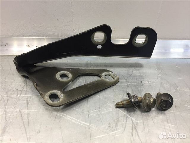 Петля капота Opel Astra H L69 Z16XER 2008