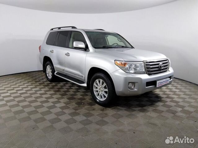 Toyota Land Cruiser 4.6 AT, 2013, 101 502 км Toyota Land Cruiser 4.6 AT, 2013, 101 502 км