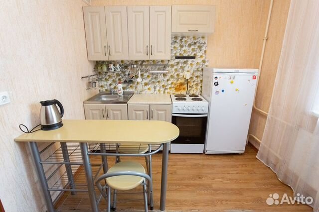 1-к квартира, 42 м², 3/6 эт. 1-к квартира, 42 м², 3/6 эт.