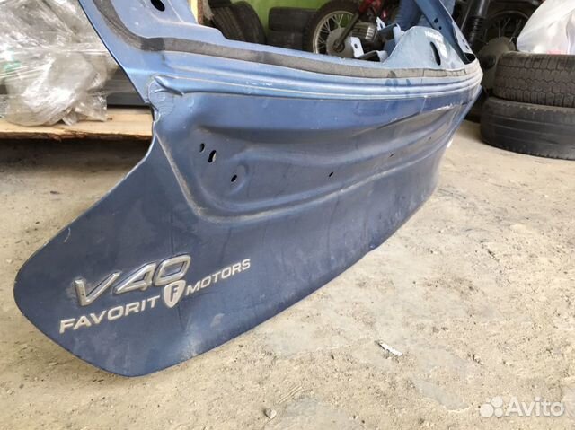 Крышка багажника Volvo V40 CC Крышка багажника Volvo V40 CC