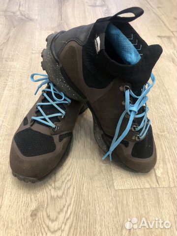 Кроссовки Кроссовки