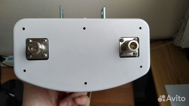 Mimo Антенна LTE, 4G, WI-FI pctel SP2327-16XP6 Mimo Антенна LTE, 4G, WI-FI pctel SP2327-16XP6
