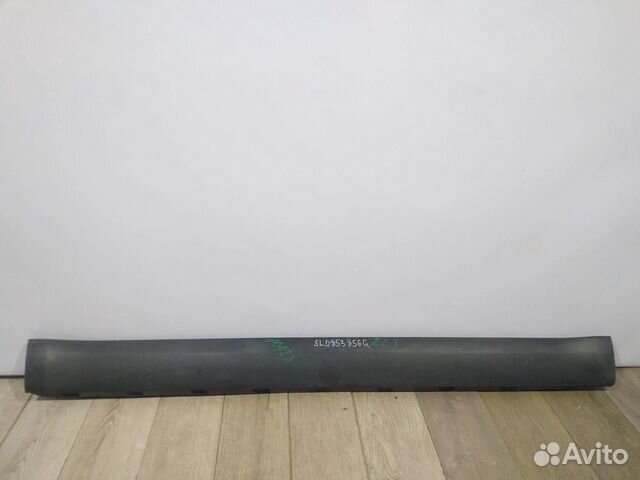 Порог правый бу Skoda Yeti OEM 5L0853856C Порог правый бу Skoda Yeti OEM 5L0853856C