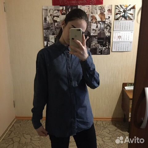 Джинсовая рубашка H&M Джинсовая рубашка H&M
