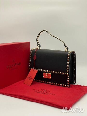 Сумка Valentino Garavani rockstud Валентино черная Сумка Valentino Garavani rockstud Валентино черная