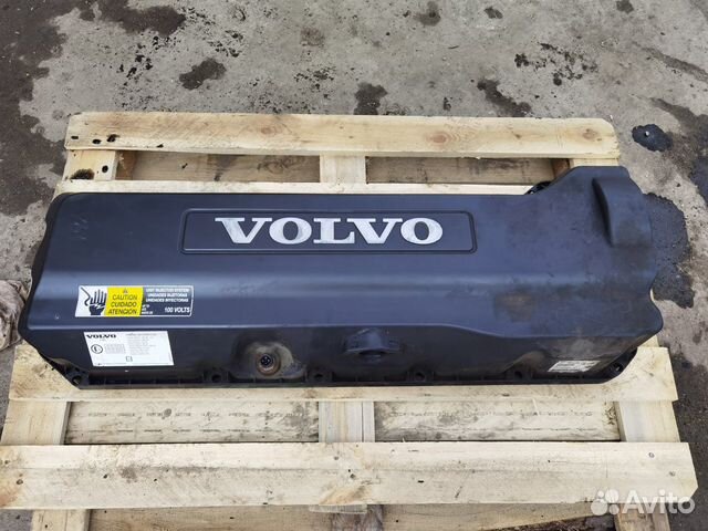 Крышка клапанная D9B volvo Крышка клапанная D9B volvo