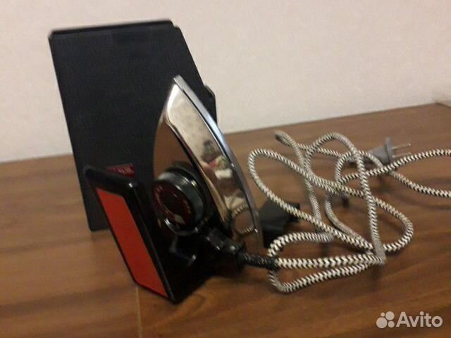 Винтажный походный утюг Винтажный походный утюг