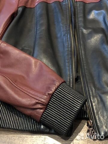 Кожаная куртка женская Trussardi Кожаная куртка женская Trussardi