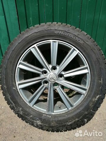 Резина зима hankook 225/65R17