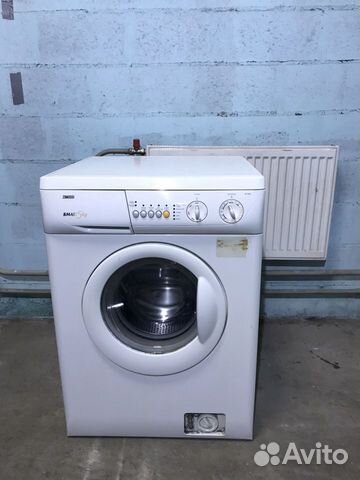 Стиральная машина б/у Zanussi Стиральная машина б/у Zanussi