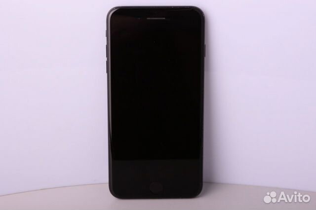 Телефон Apple iPhone 7 Plus 128Gb Jet Black