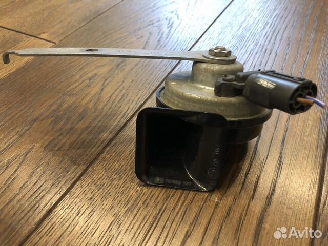 Звуковой сигнал низкой частоты