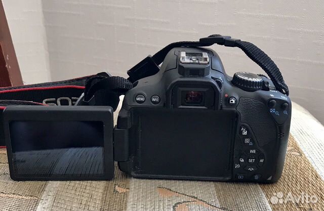 Зеркальный фотоаппарат Canon EOS 650D, 18-135mm Зеркальный фотоаппарат Canon EOS 650D, 18-135mm