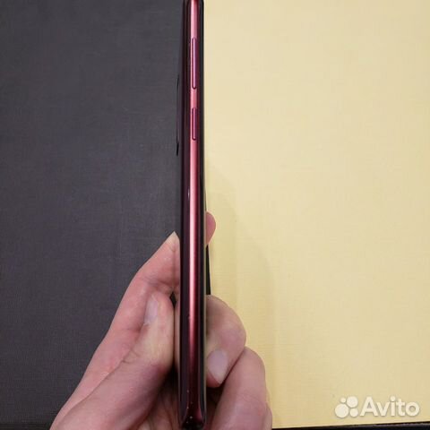 Samsung Galaxy S9 Plus RED